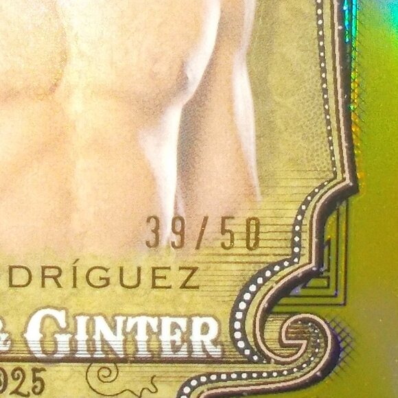 2025 Topps Chrome UFC Yair Rodriguez Allen & Ginter Gold Refractor 39/50 - Picture 2 of 7